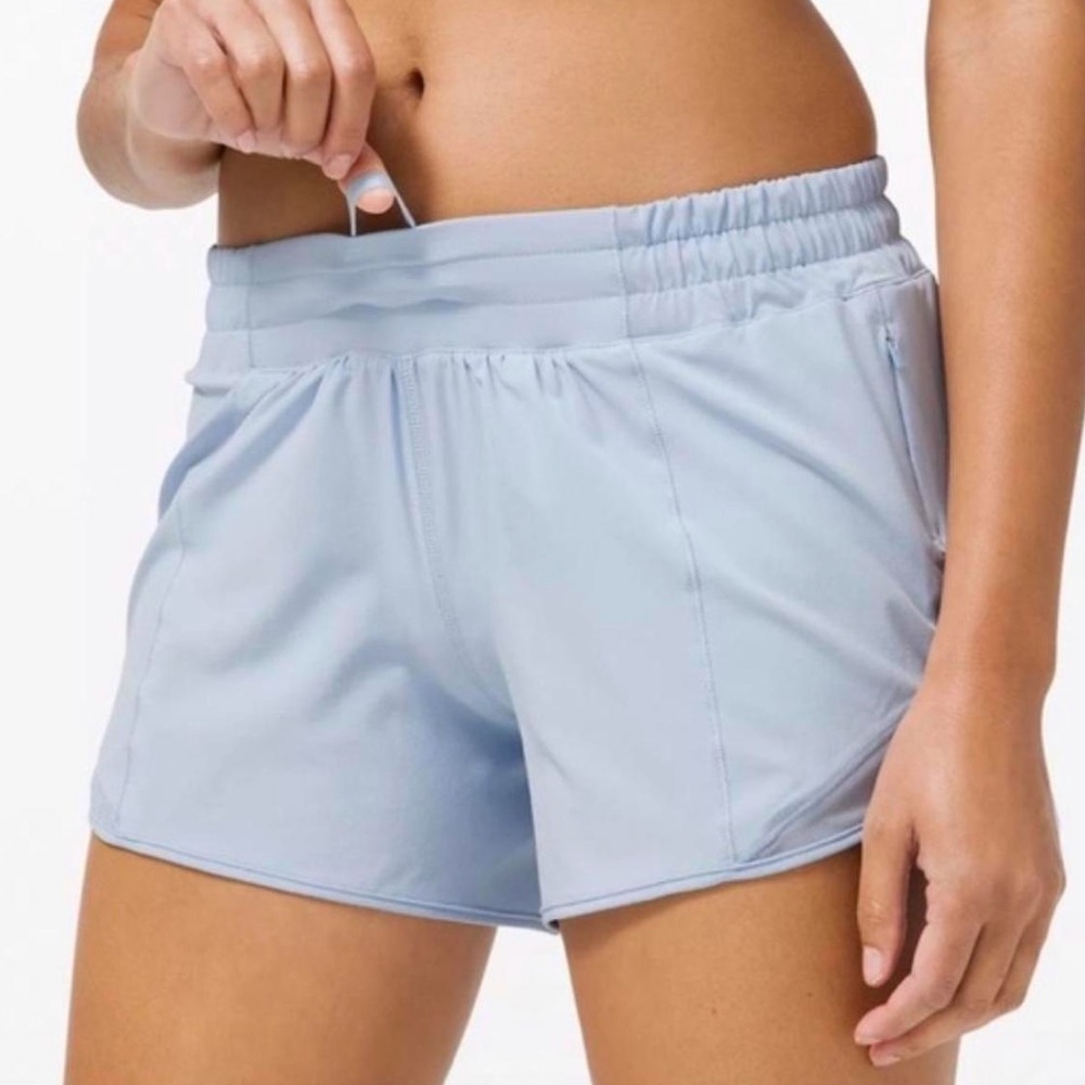 Lululemon | hotty hot high rise lined shorts 4” size 2 tall